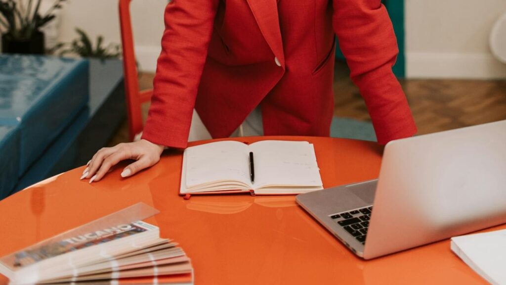 SMART-fitness-goals-in-a-journal