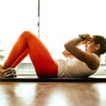 woman-doing-double-crunches