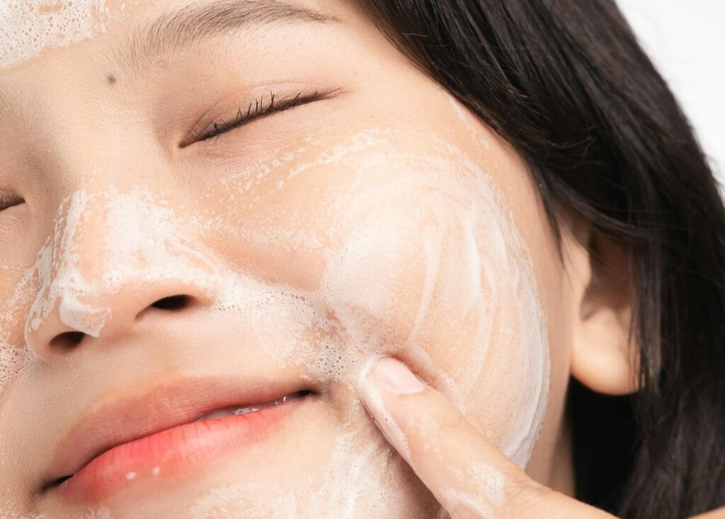 Face-of-Woman-in-Beauty-Mask